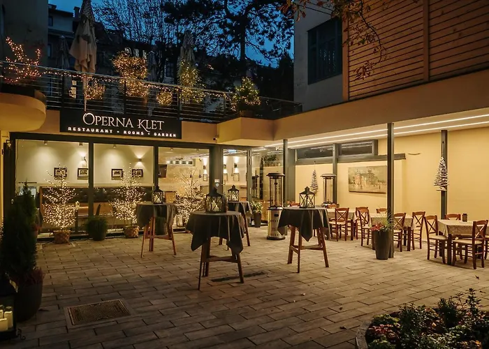 Operna Klet 3* Lublana