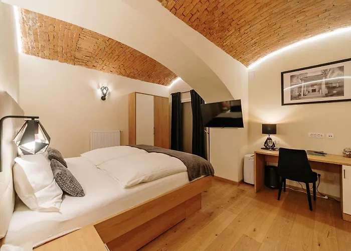 Hotel Operna Klet Ljubljana