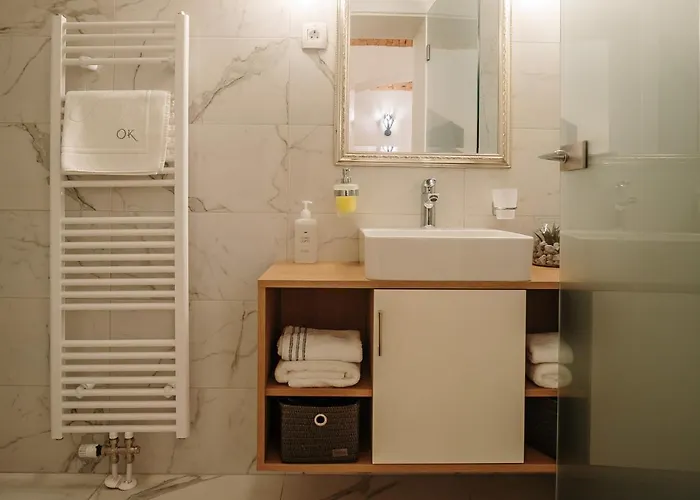 Operna Klet Hotel 3*